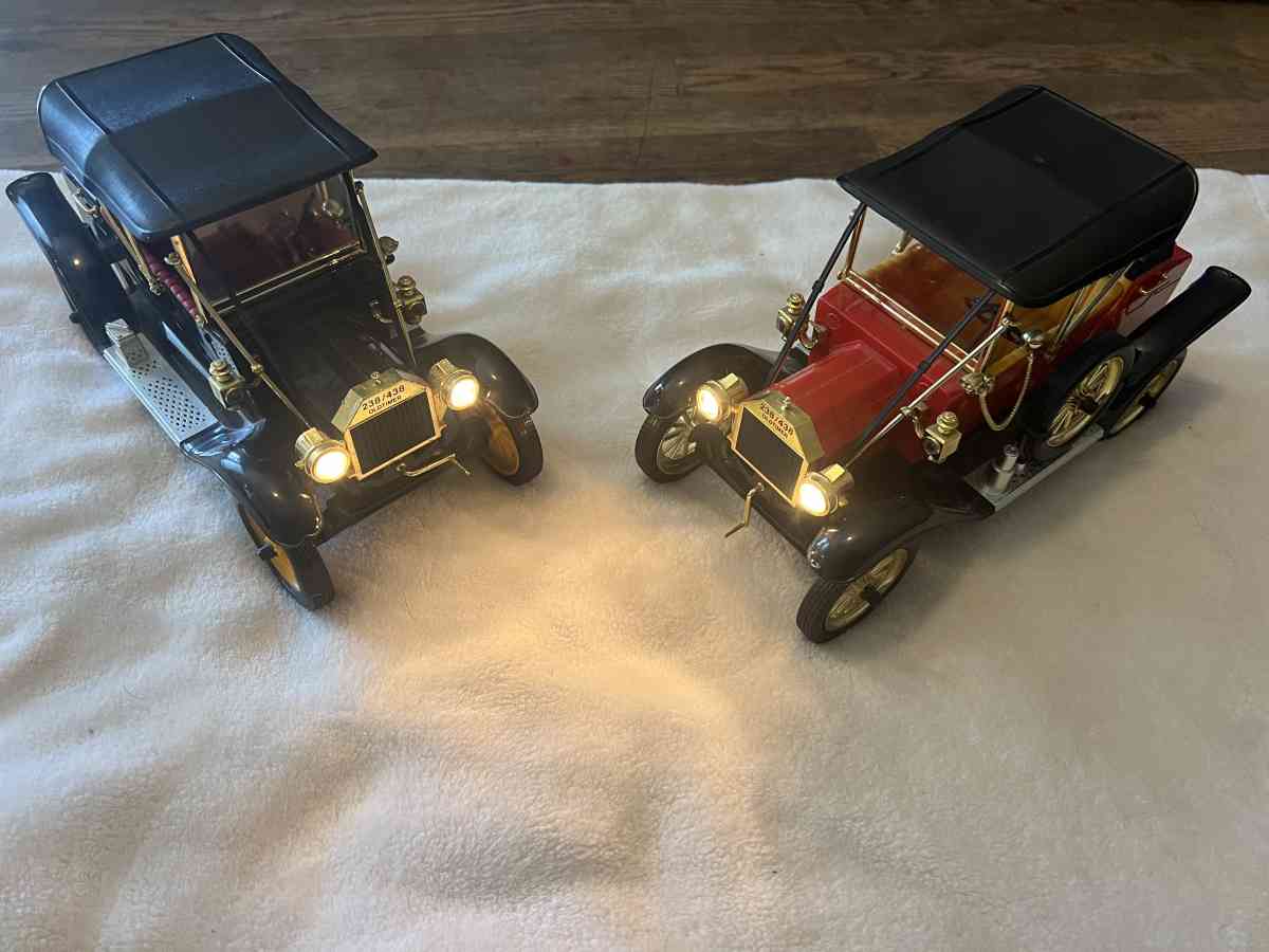 1989 New Bright Model T Cars