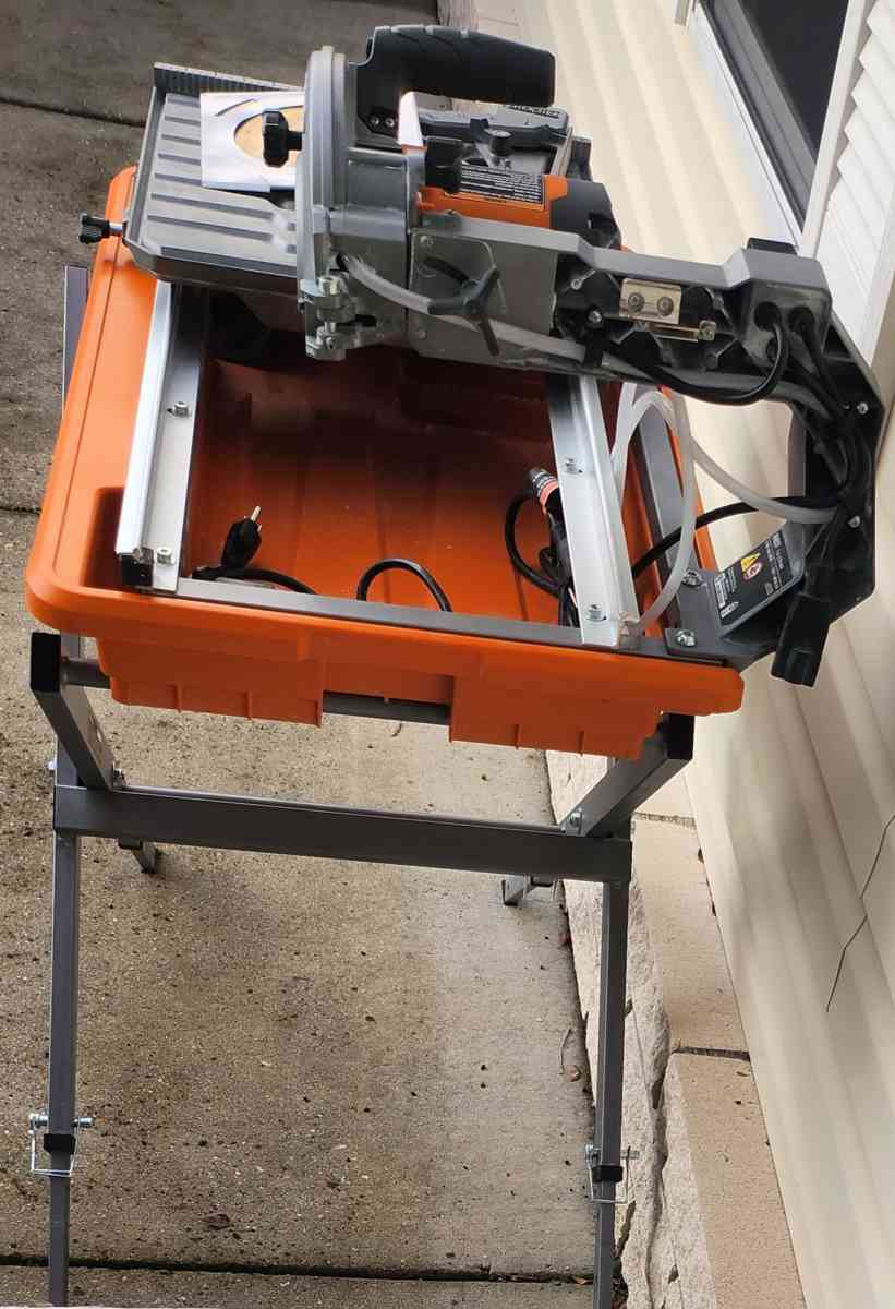 Ridgid R4031S Wet Saw with Stand