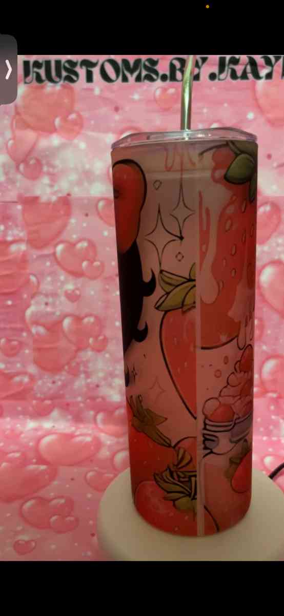 Strawberry Betty Boop frosted tumbler