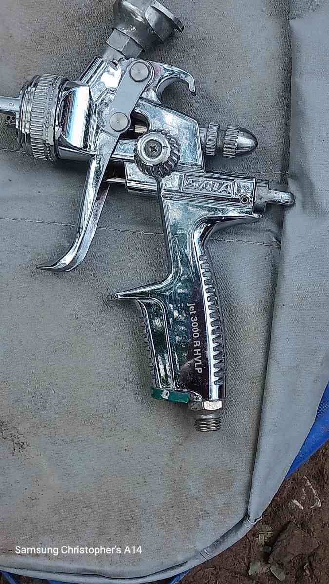 SATA Jet 3000 B HVLP  pneumatic  paint sprayer