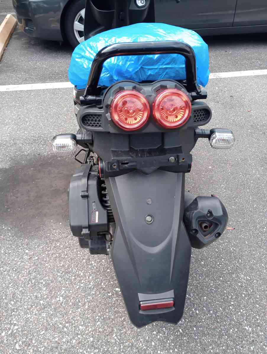 2024 moto 150cc gasolina