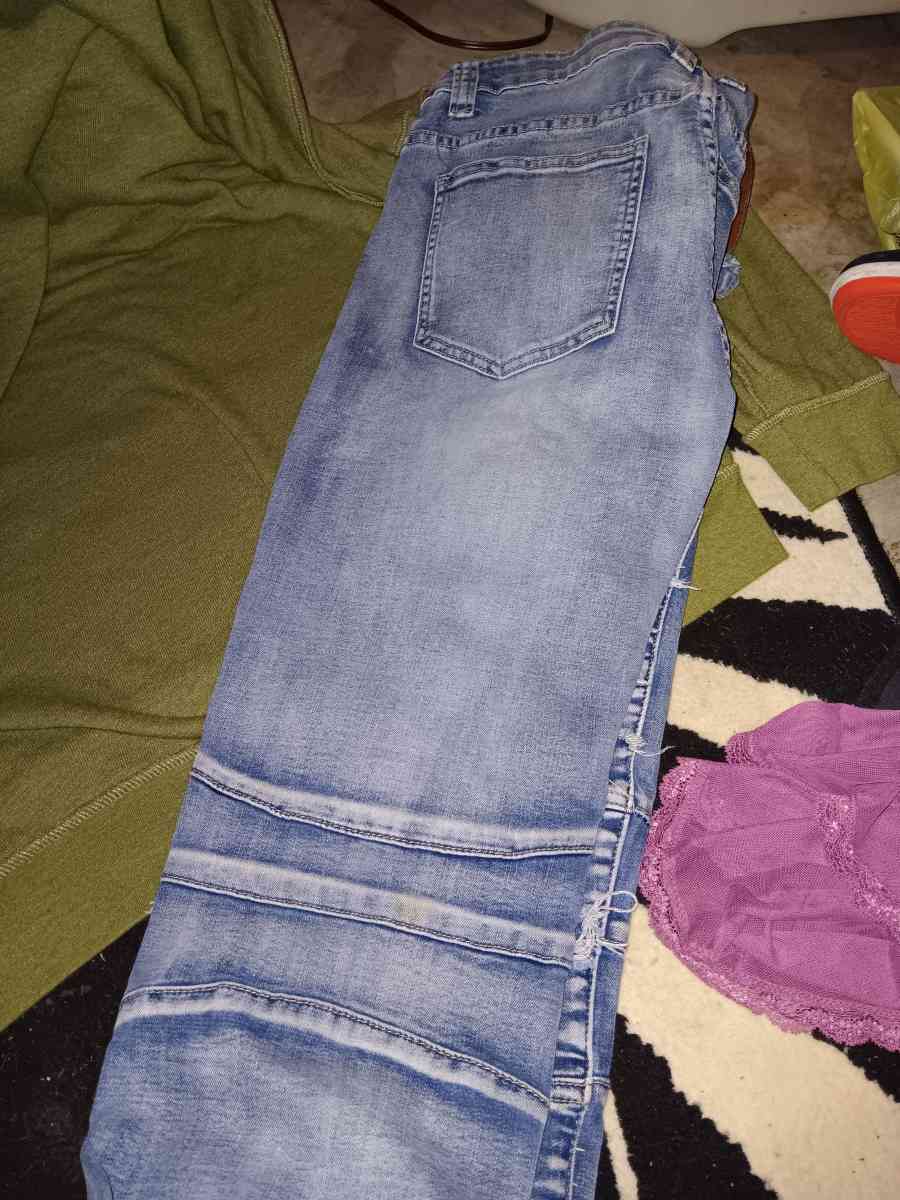 Victorious Skinny Jeans