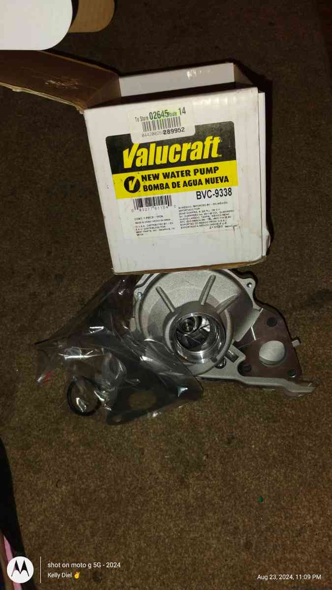 2005 Kia Sedona water pump