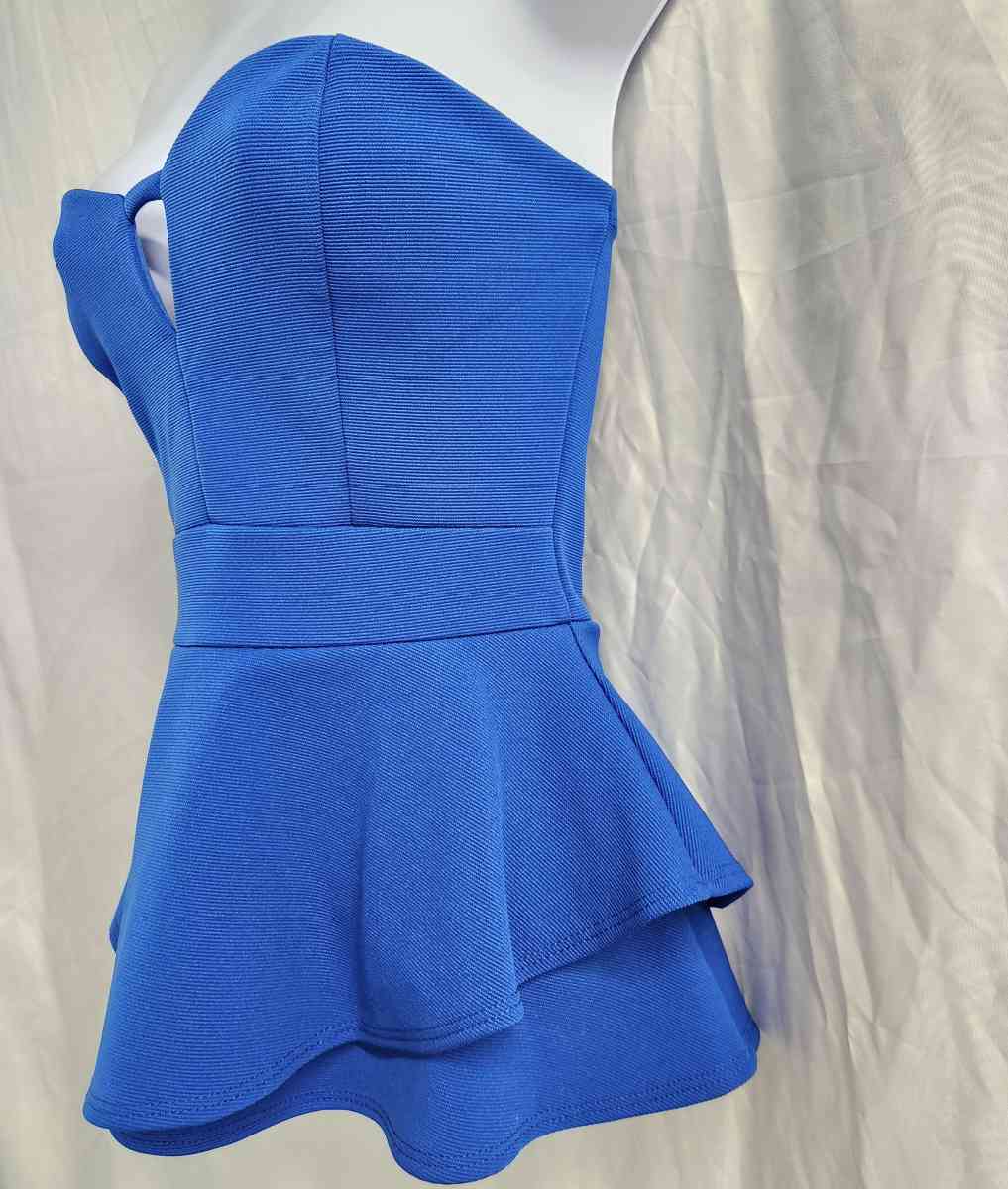 2b Bebe Electric Blue Stretch Flared Peplum Strapless Top