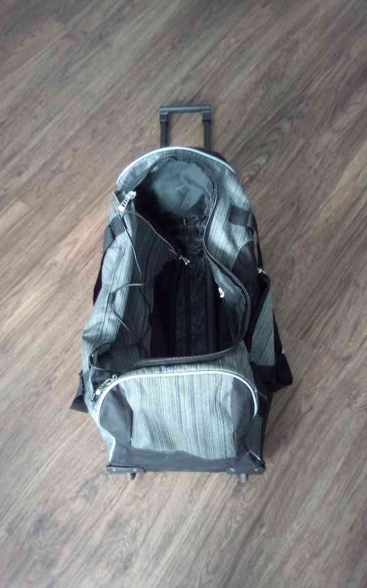 roll duffle bag