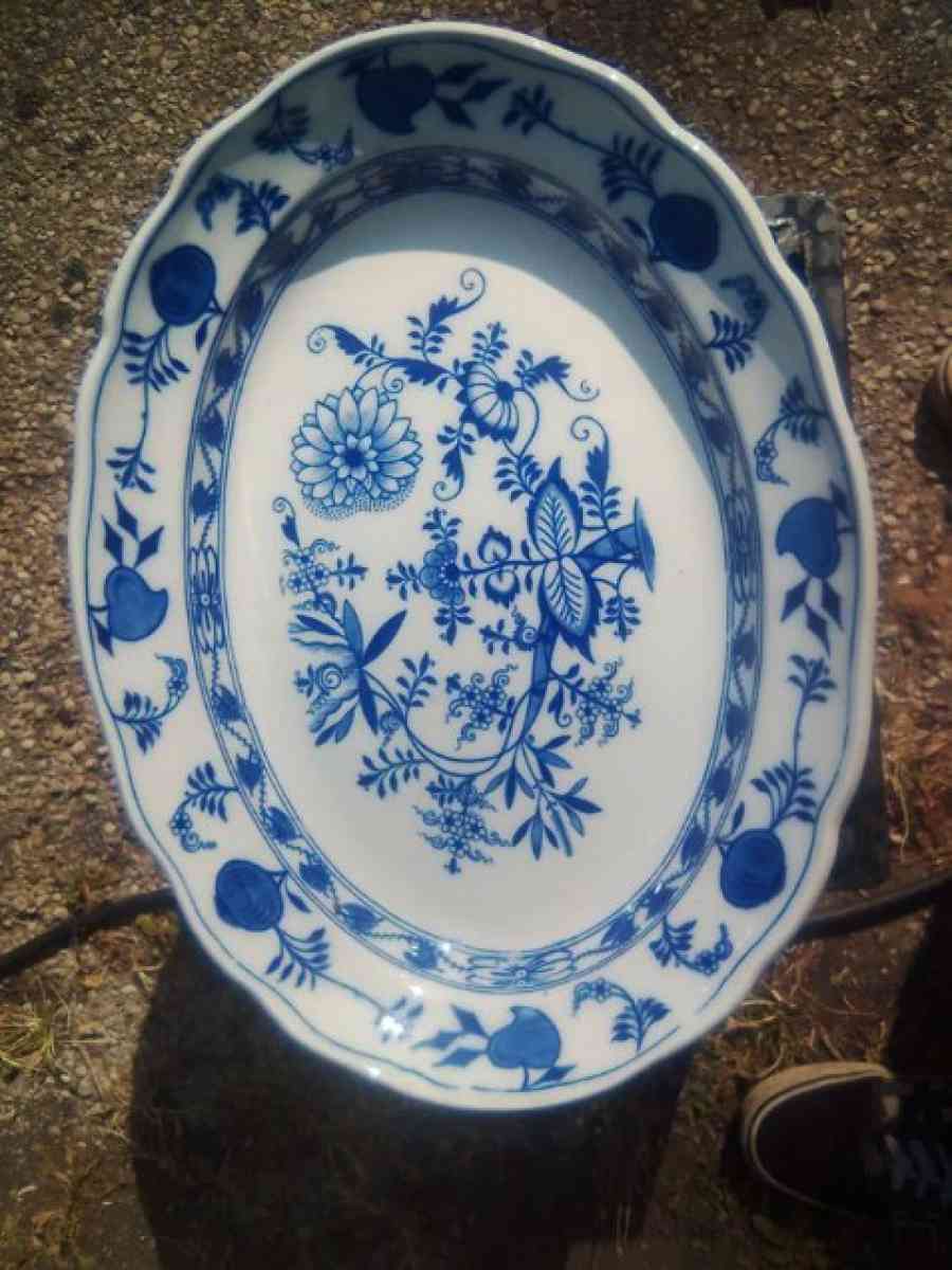Large Meissen England Flow Blue Deep Serving Platter 1825