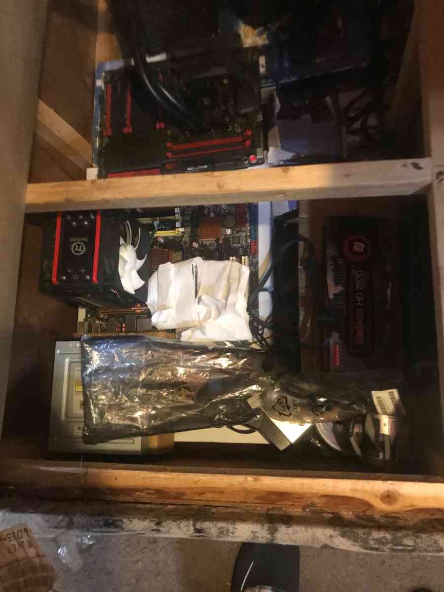 Theres a lot HARD DRIVES Motherbroads  so much take it all