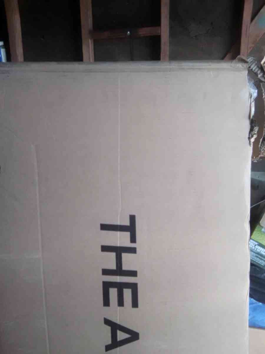 Queen bedframe and Headboard With 4dresser