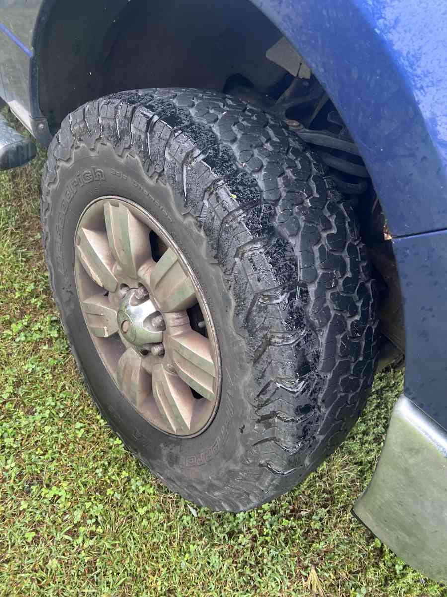 2011 ford f150 rims and tires
