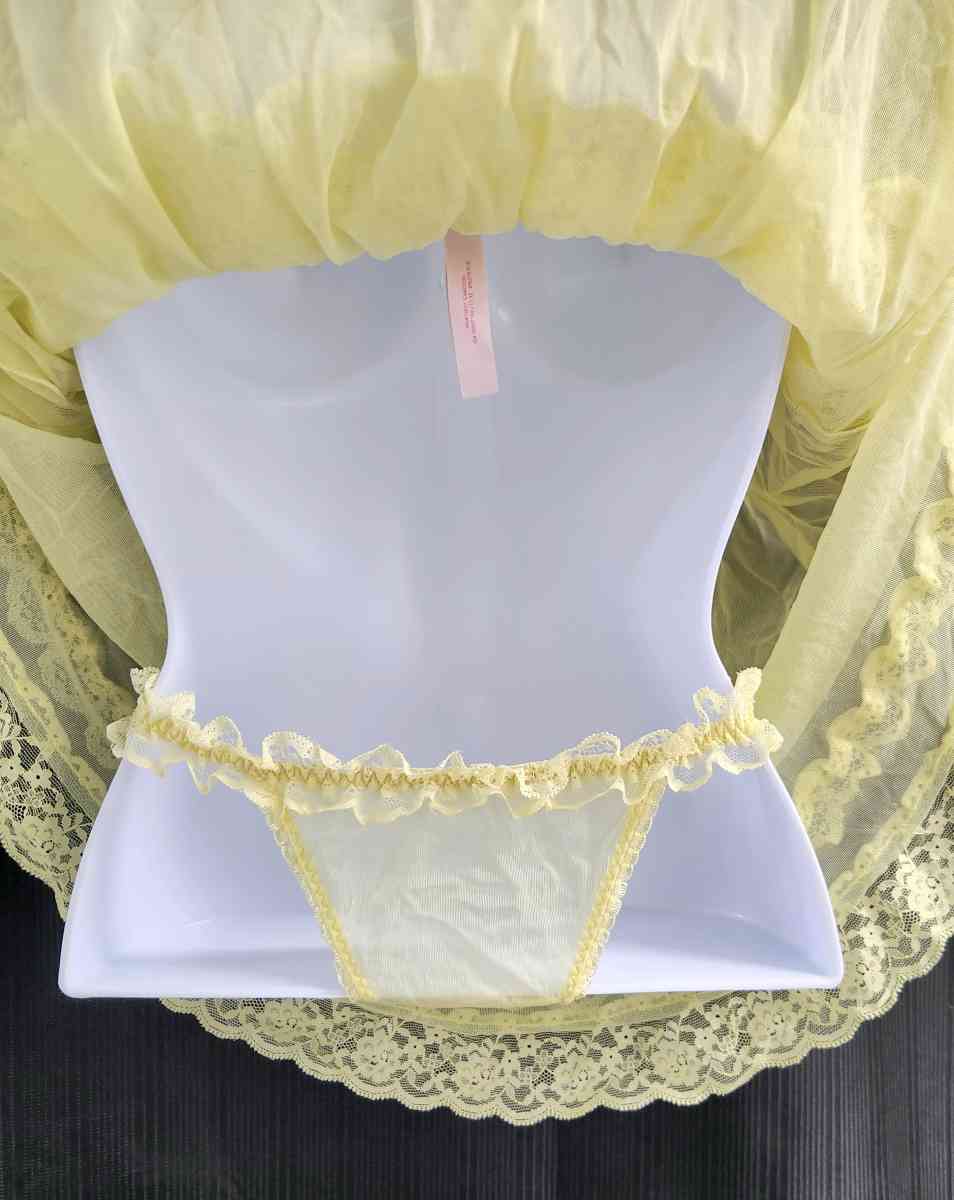 Victorias Secret Yellow Mesh Ruffled Babydoll Matching Botto