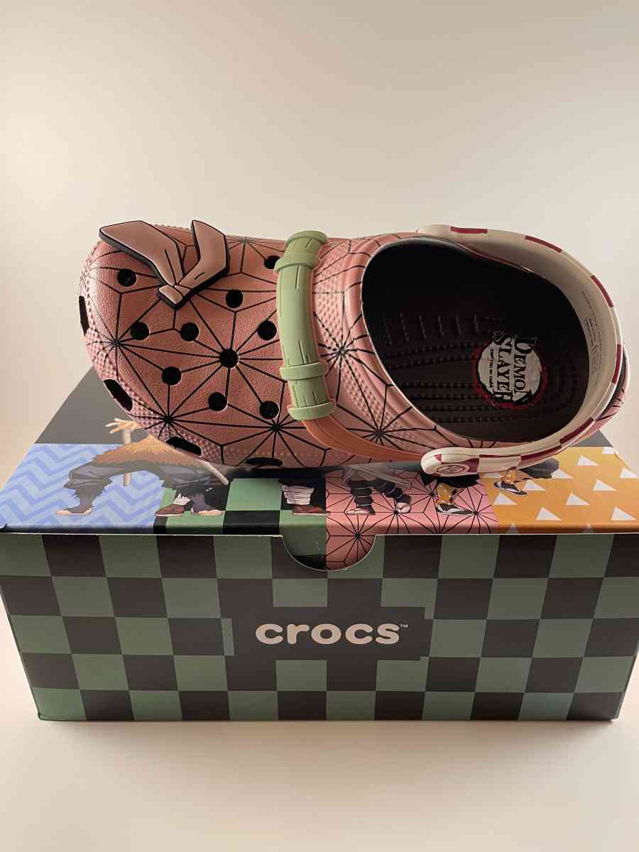 CROCS Demon Slayer Nezuko Brand New
