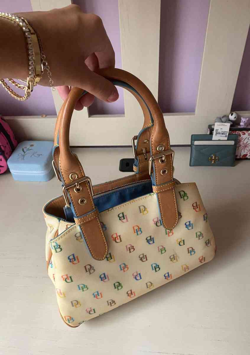 dooney Bourke Small leather multicolor used   mini tote