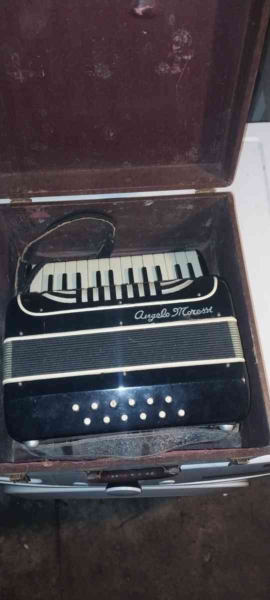 Moressi Piano Accordion