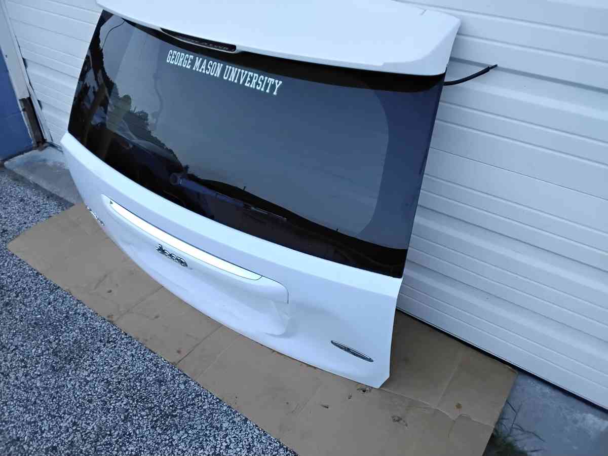 White 2014 Jeep Compass High Altitude Rear Hatchback OEM
