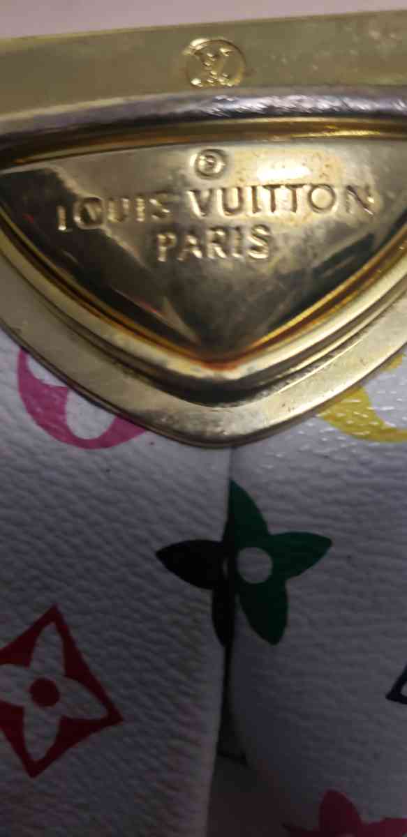 Louis vuitton bag