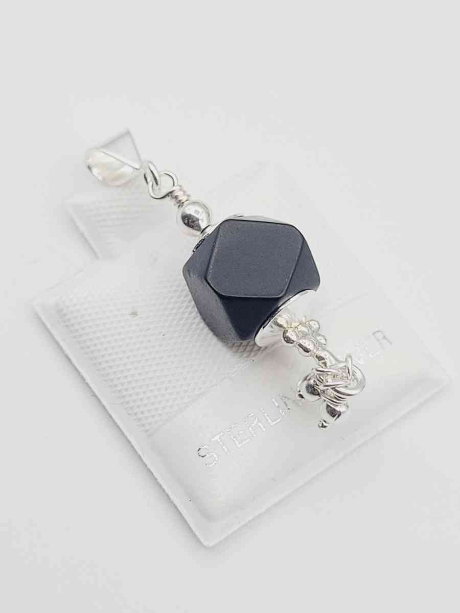 Azabache 8mm Bead 3mm Sterling Silver 925 pendant