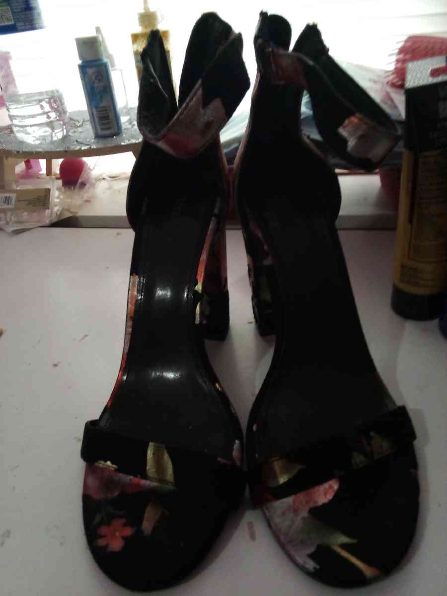 high heel pink and black shoes