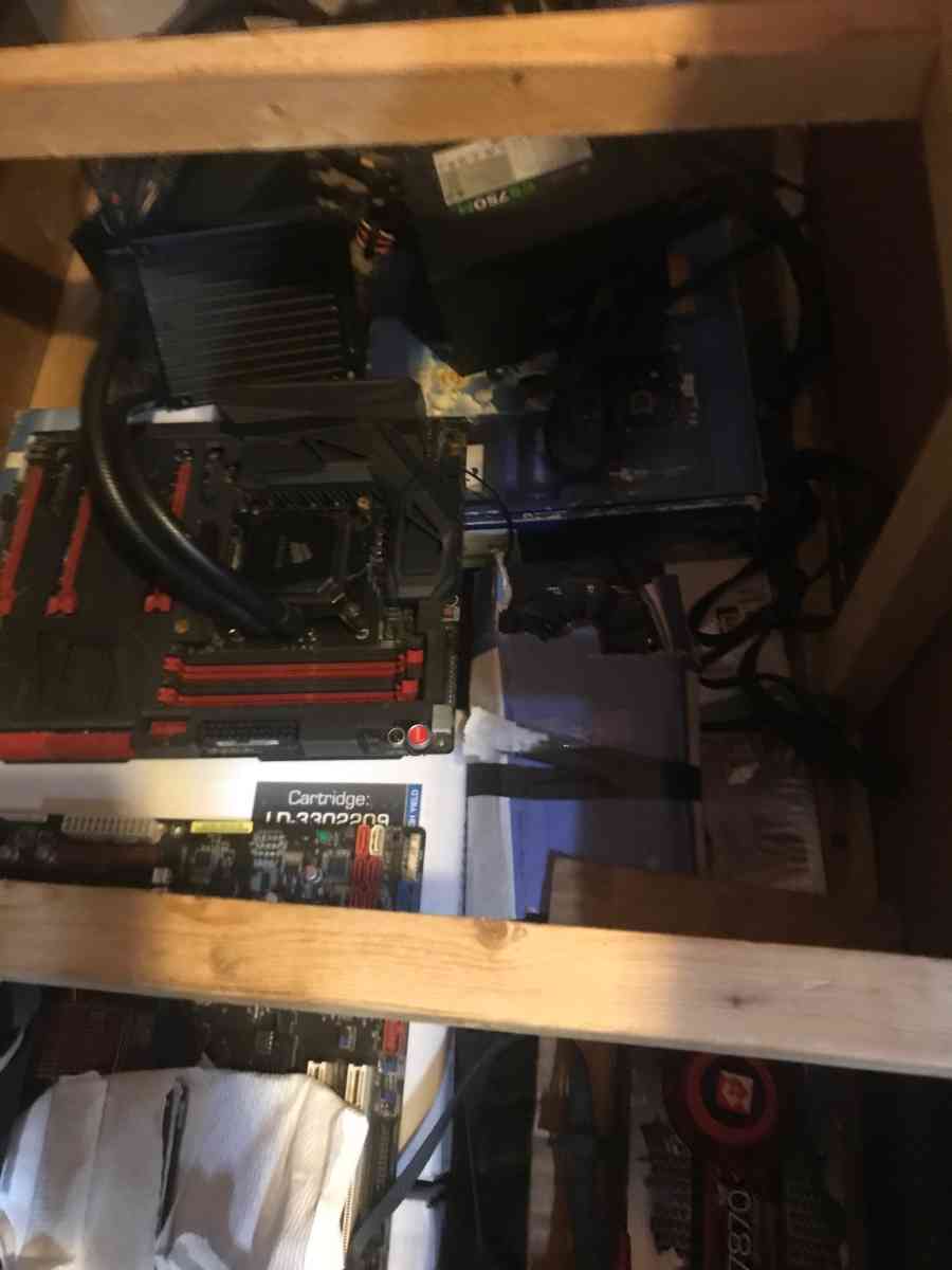 Theres a lot HARD DRIVES Motherbroads  so much take it all