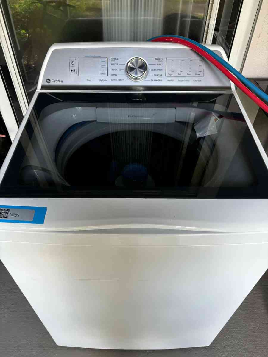 Bluetooth GE washer and dryer set