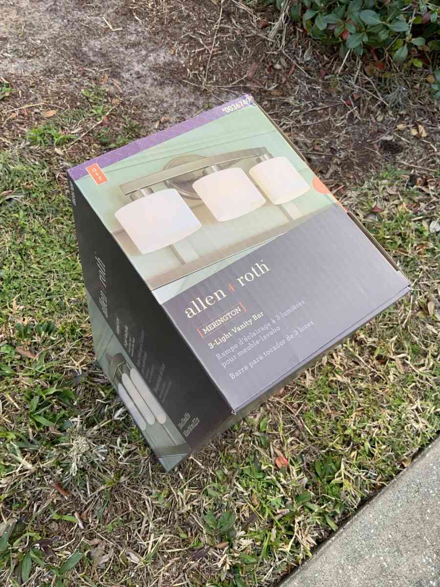 Allen Roth 3 Light Vanity Bar