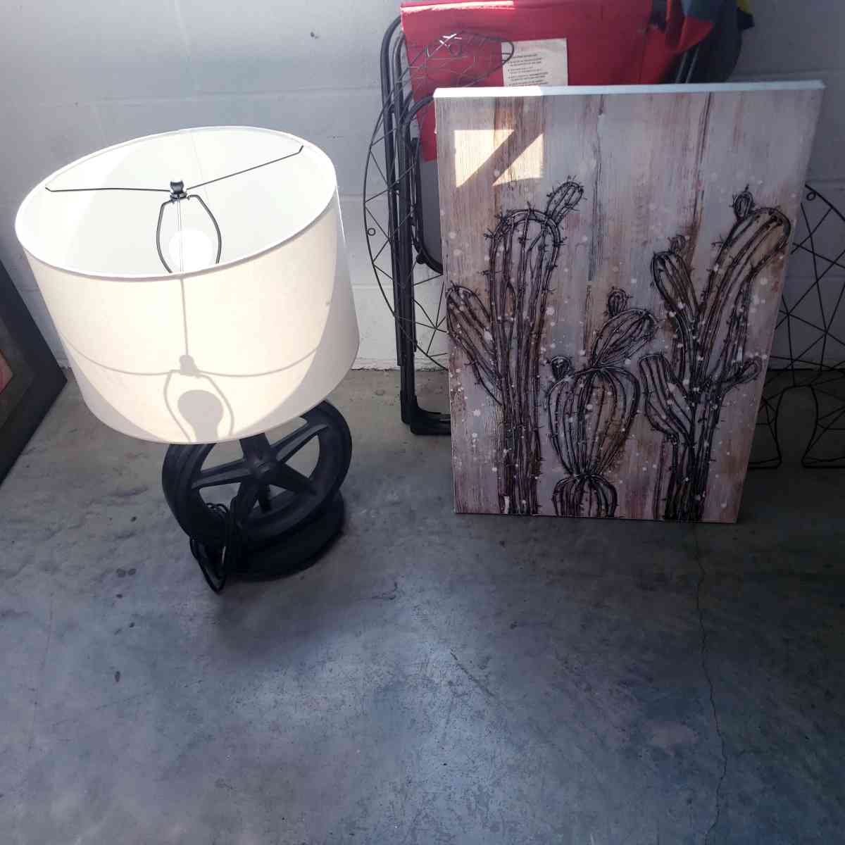 Dallas Star Lamp and Cactus Picture