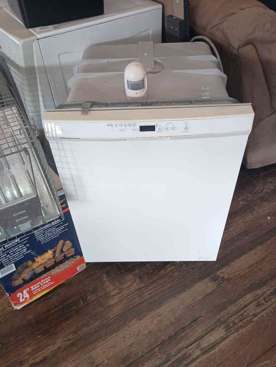 Kenmore dishwasher has been tested works fine