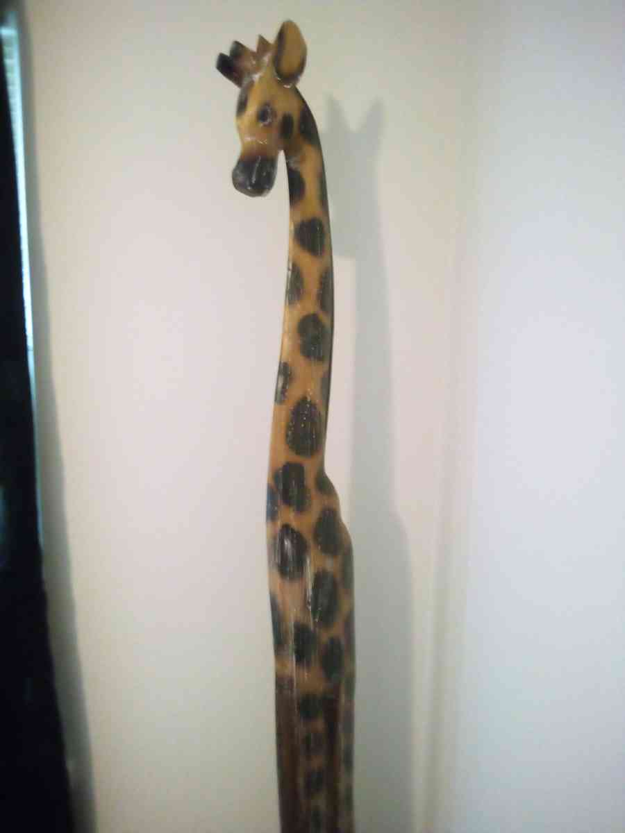 7 foot tall wooden giraffe