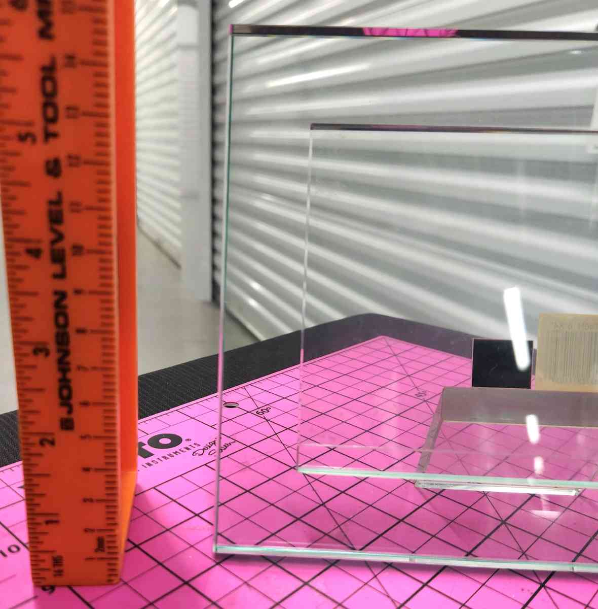 Vint Frameless 6x4 Horizontal Glass Floating Picture Frame