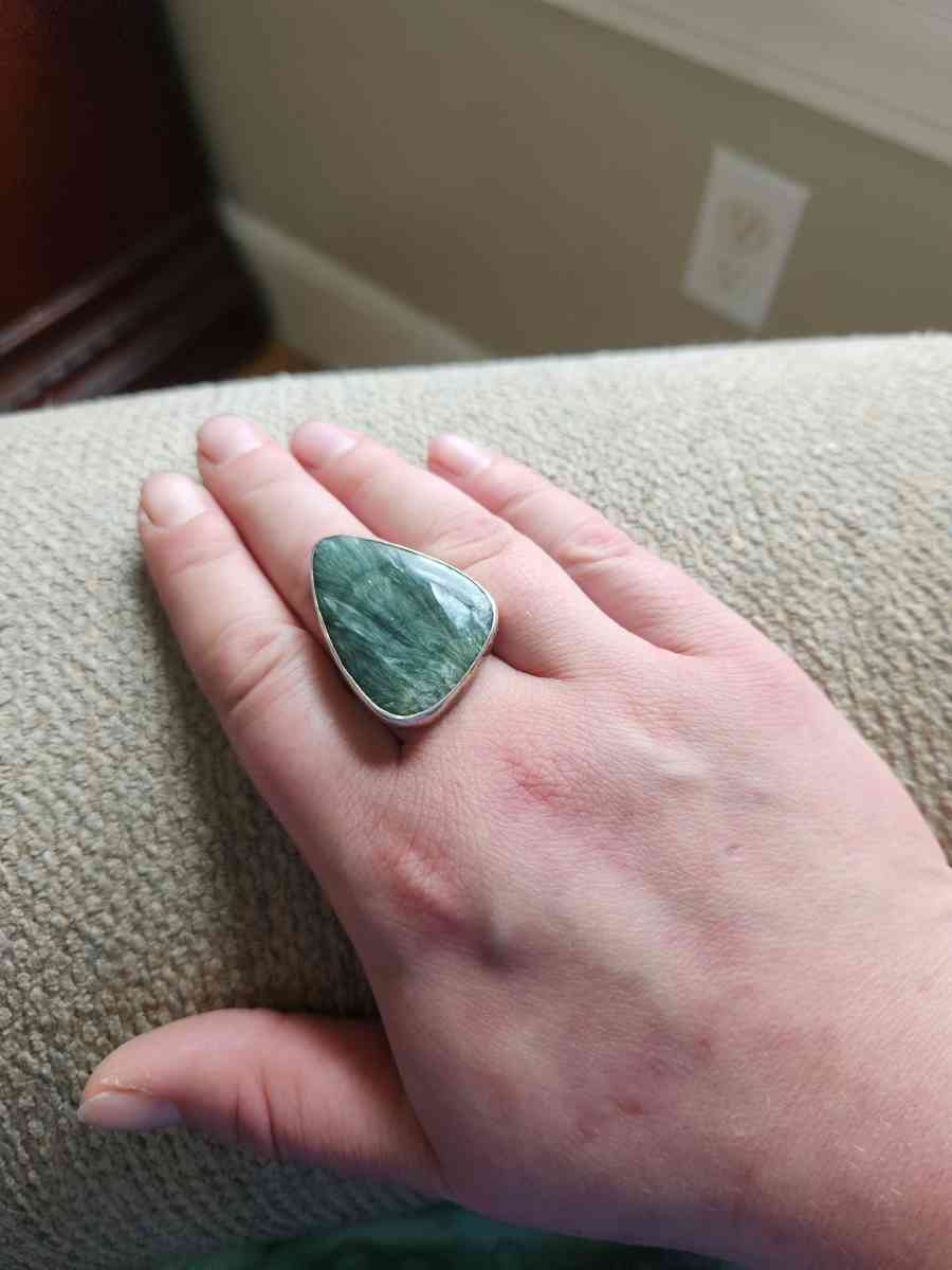 Seraphinite ring