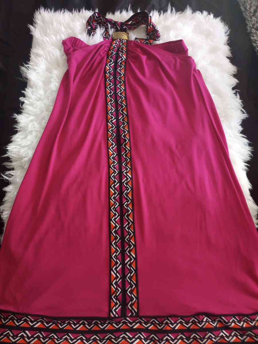 beautiful pink satin feel dress Calvin Clien