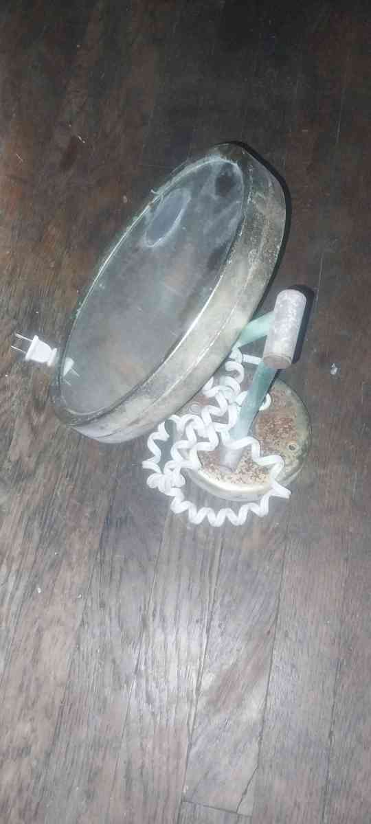 bathroom rotating mirror