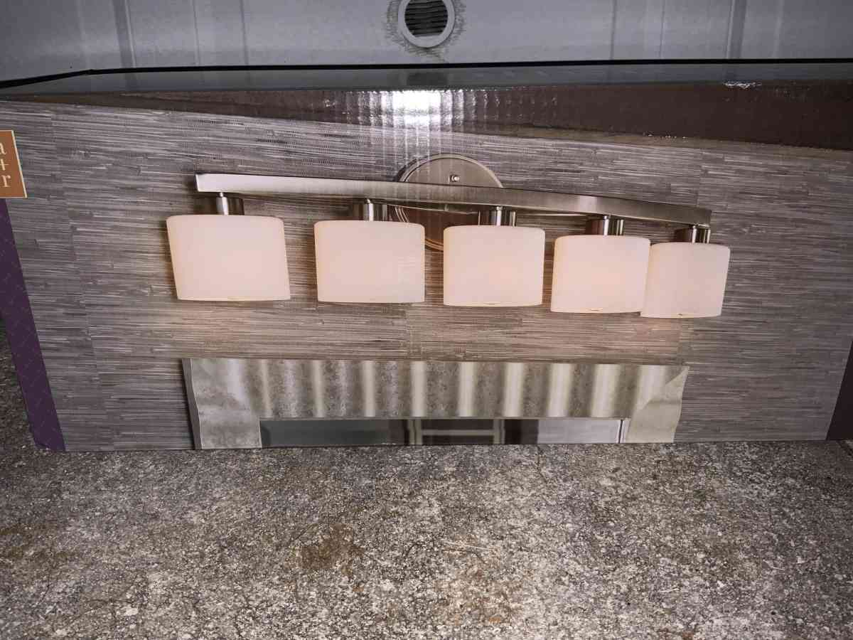 Allen Roth Merington Vanity Bar Light