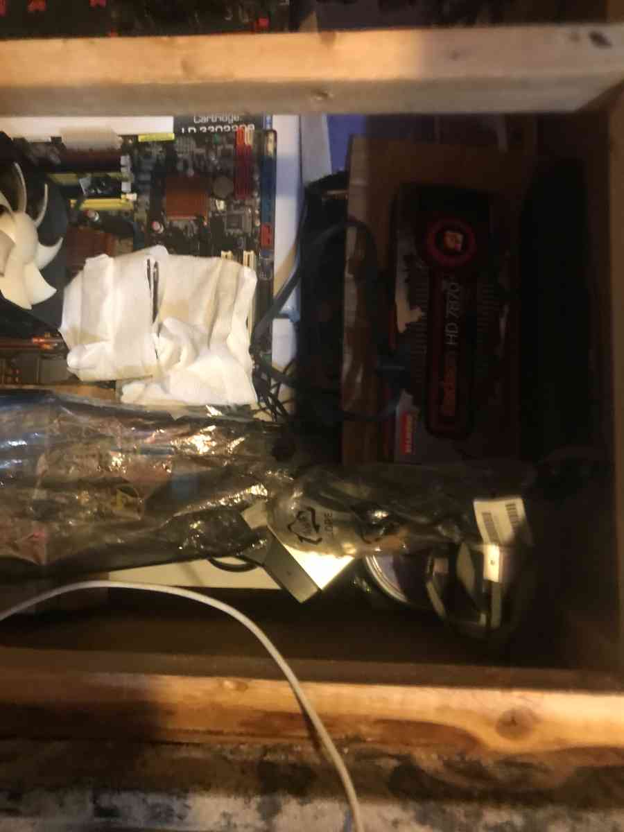 Theres a lot HARD DRIVES Motherbroads  so much take it all