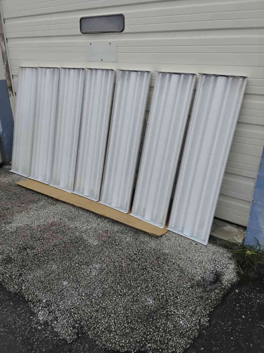 Nice White Commercial Lighting Uints 54 X 14 Like New