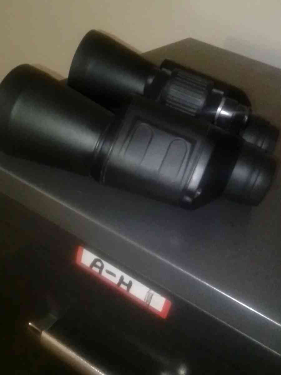 binoculars