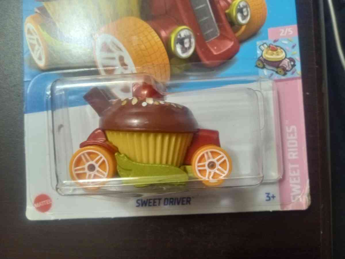 Hot Wheels Sweet Driver Sweet rides 9 250