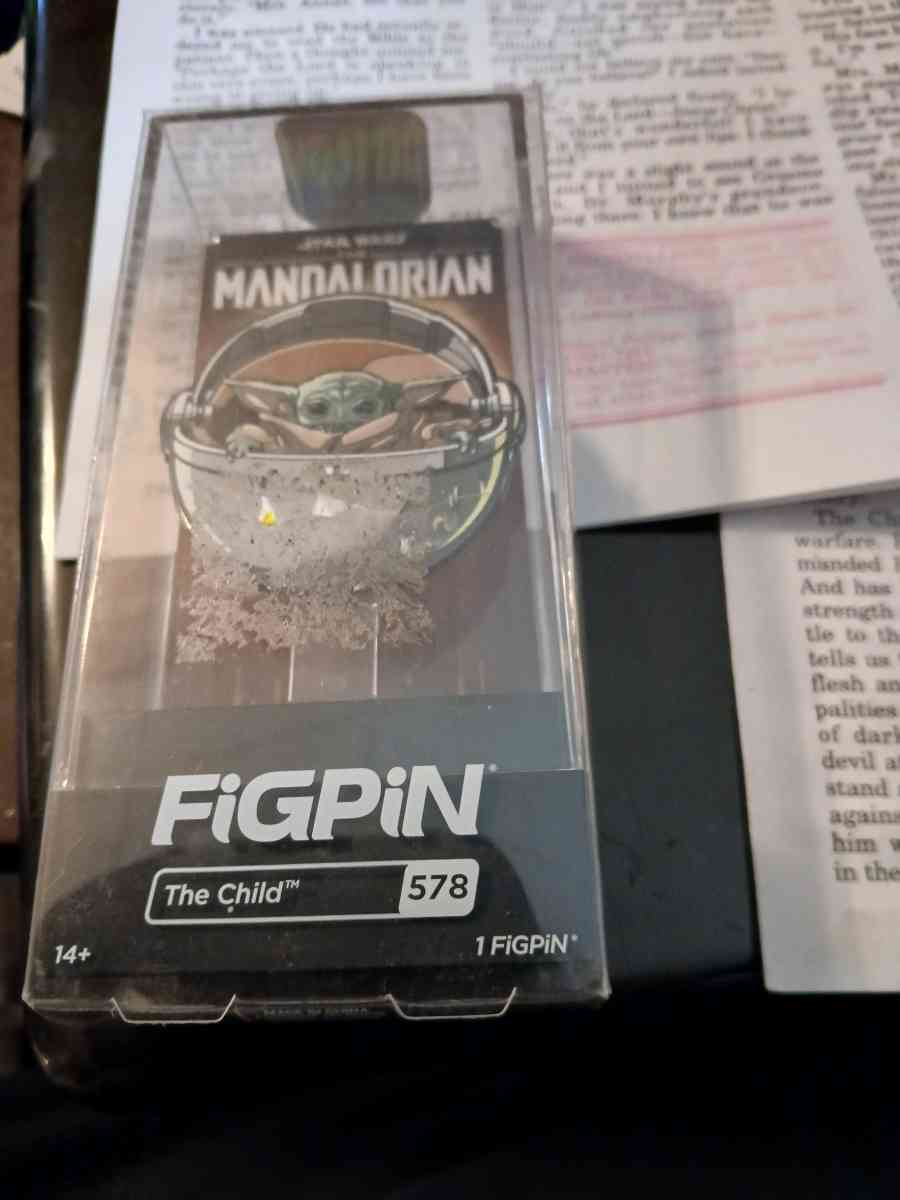 mandalorian figpin