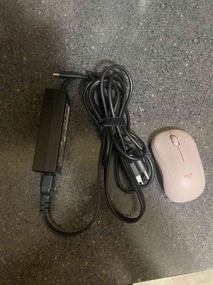 Inspiron Dell i7 8gen 2 in 1