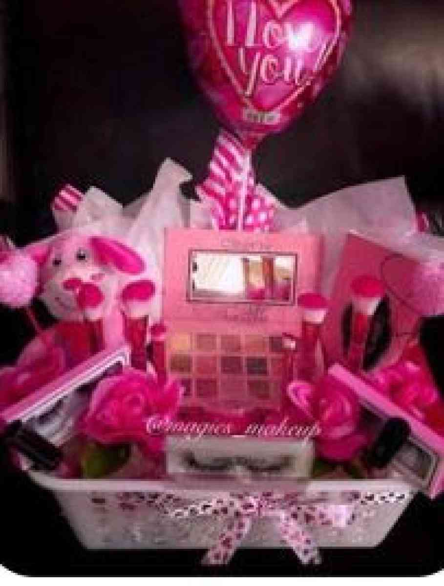 custom gift baskets