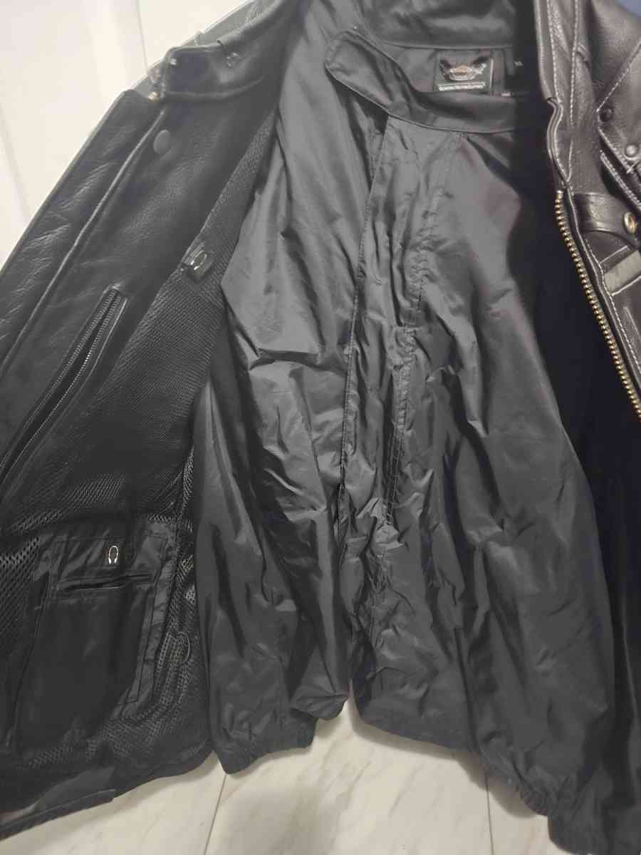 mens HarleyDavidson leather jacket