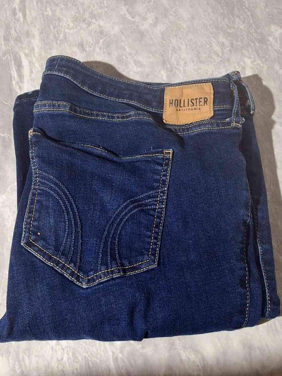 Hollister Jeans Size 17R