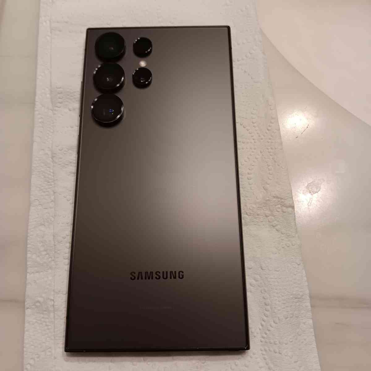 SAMSUNG GALAXY S24 ULTRA UNLOCKED