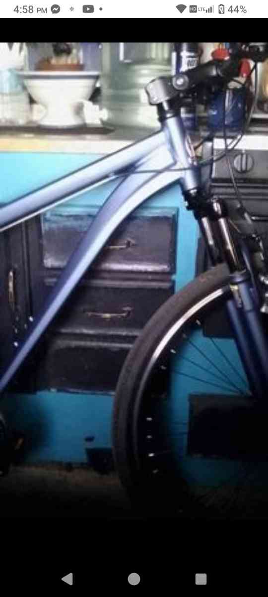 Schwinn trailway 28in mens bike