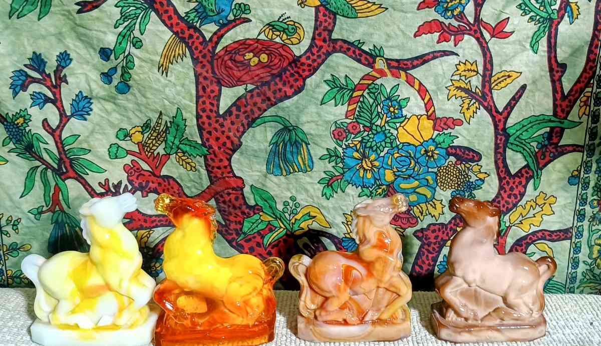 SALE FOR XMAS SHOPPING Vintage Boyds Art Joey the horse