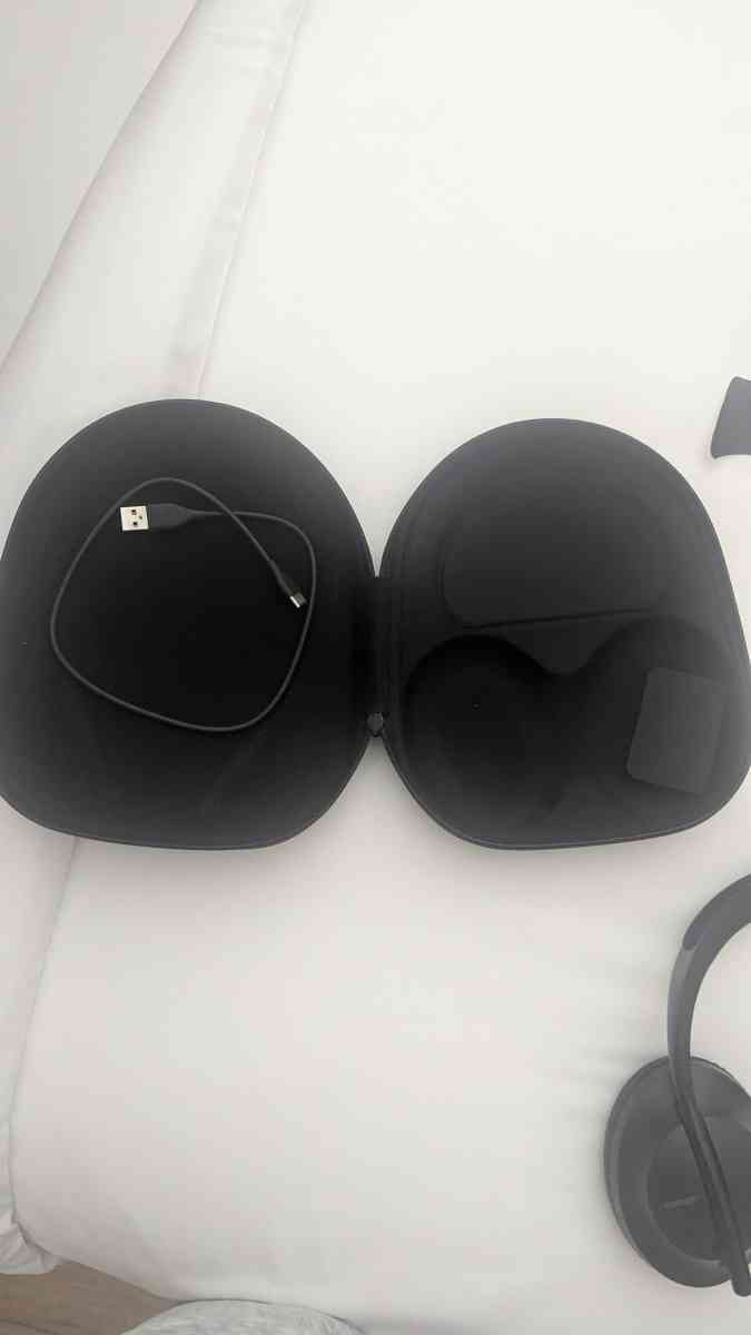 Bose quietcomfort 700