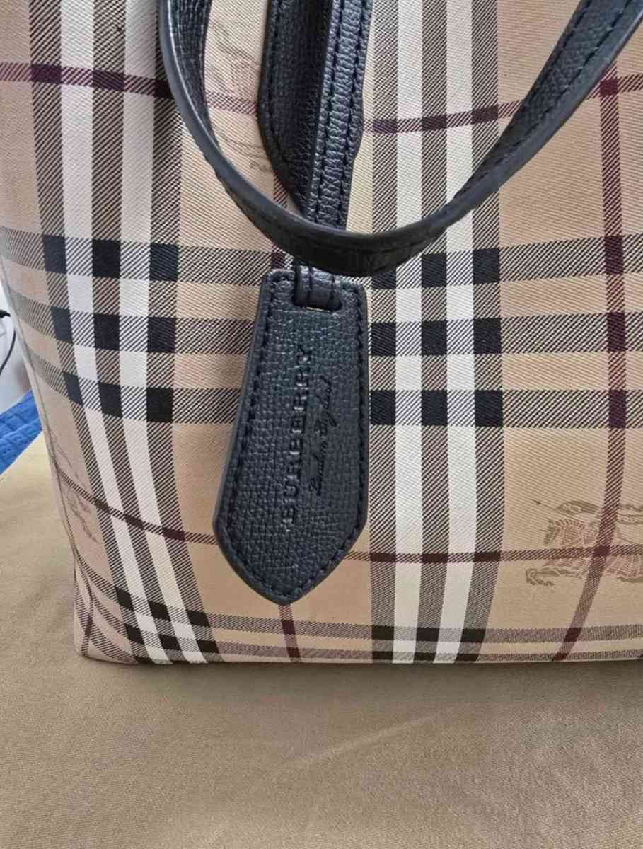 authentic burberry tote and wallet
