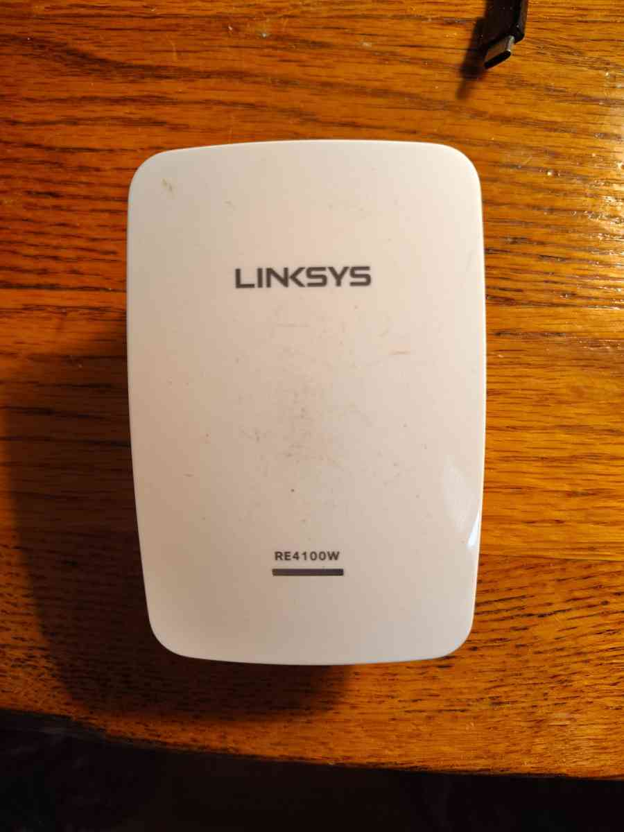 LINKSYS RE4100W Linksys N600 Wireless Dual Band WiFiextender