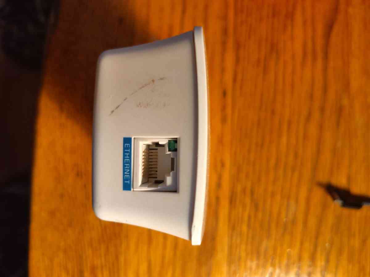 LINKSYS RE4100W Linksys N600 Wireless Dual Band WiFiextender