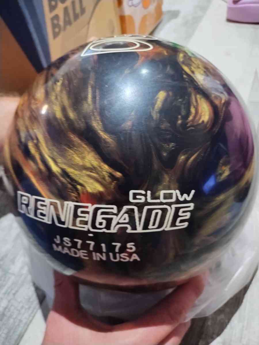 there are new bowls balls with no holes I have 24 of them