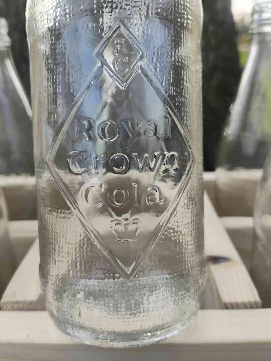 Wooden 6 Pack Soda Bottle Carrier